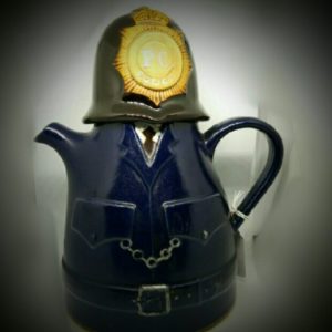 policeman teapot 002